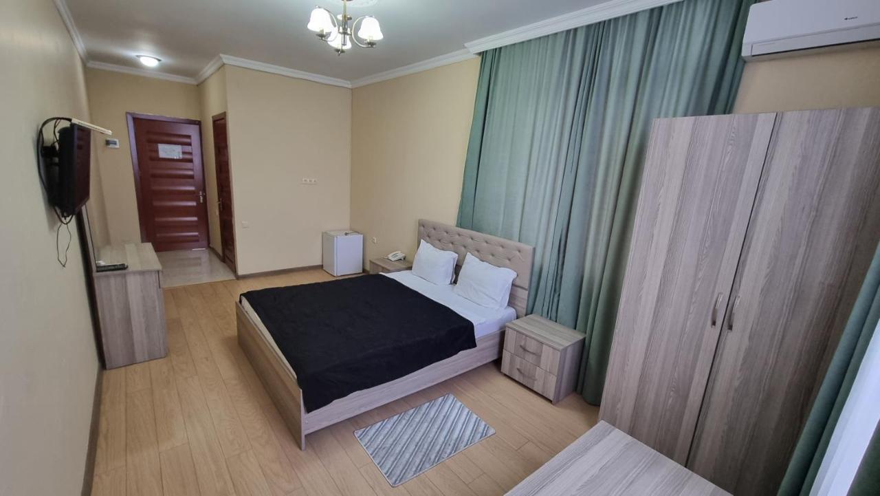 Darianna Batumi Hotel Kültér fotó